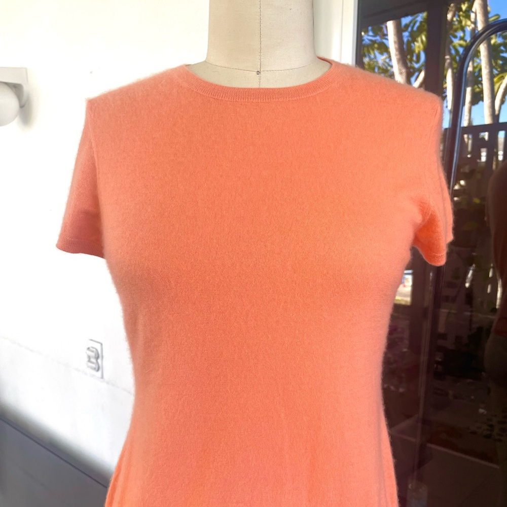 Vintage “Signature Expressions” Peach Cashmere Short Sleeve Top (M)